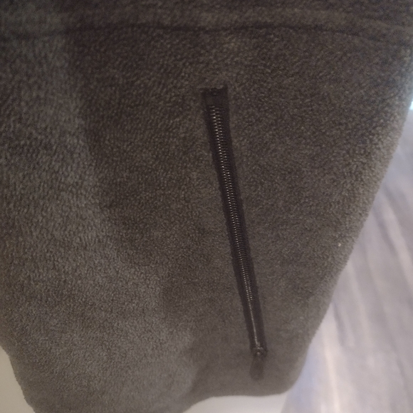 Columbia Grey Zipper Vest - Picture 4 of 6